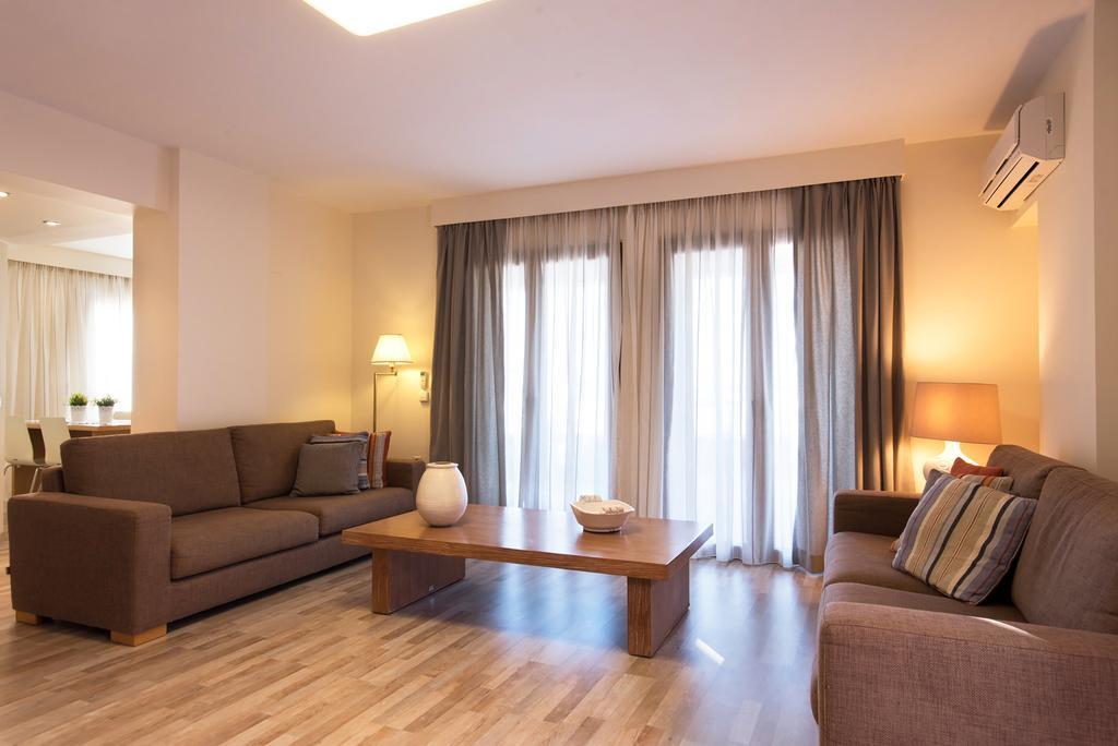 Leste Luxury Homes Plaka  Exterior photo