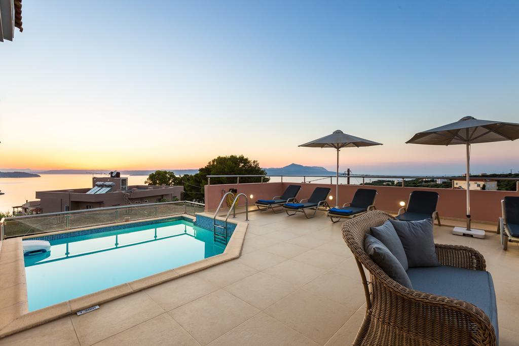 Leste Luxury Homes Plaka  Exterior photo