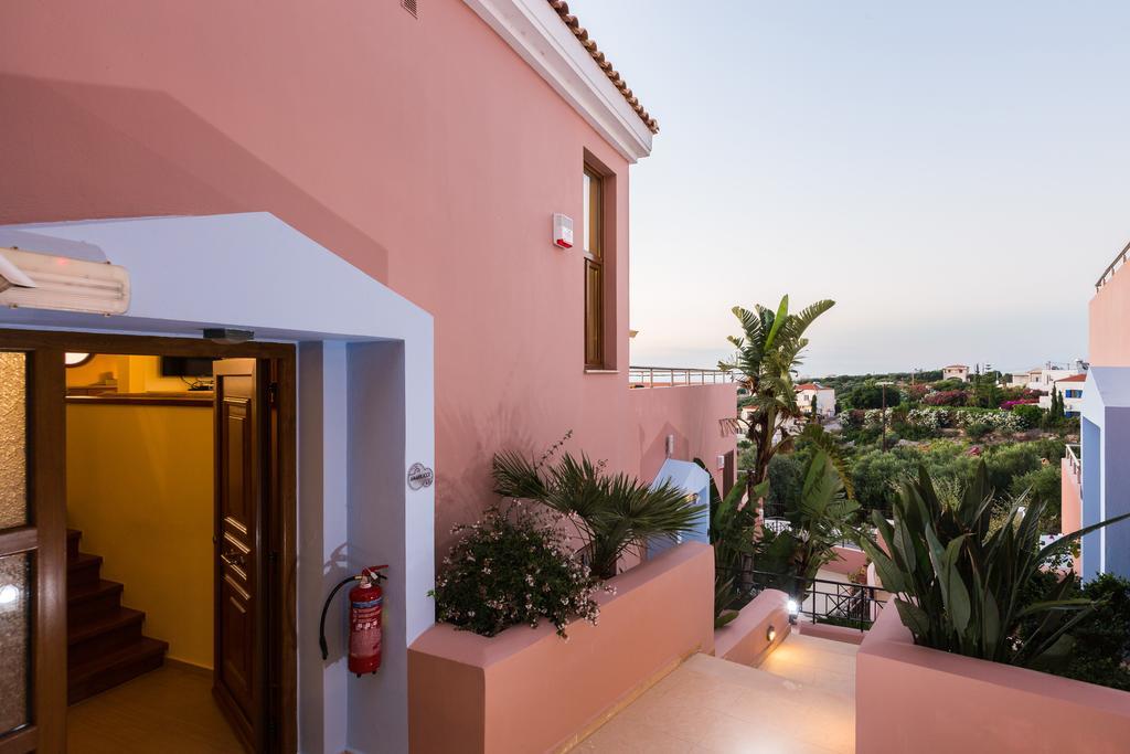 Leste Luxury Homes Plaka  Exterior photo